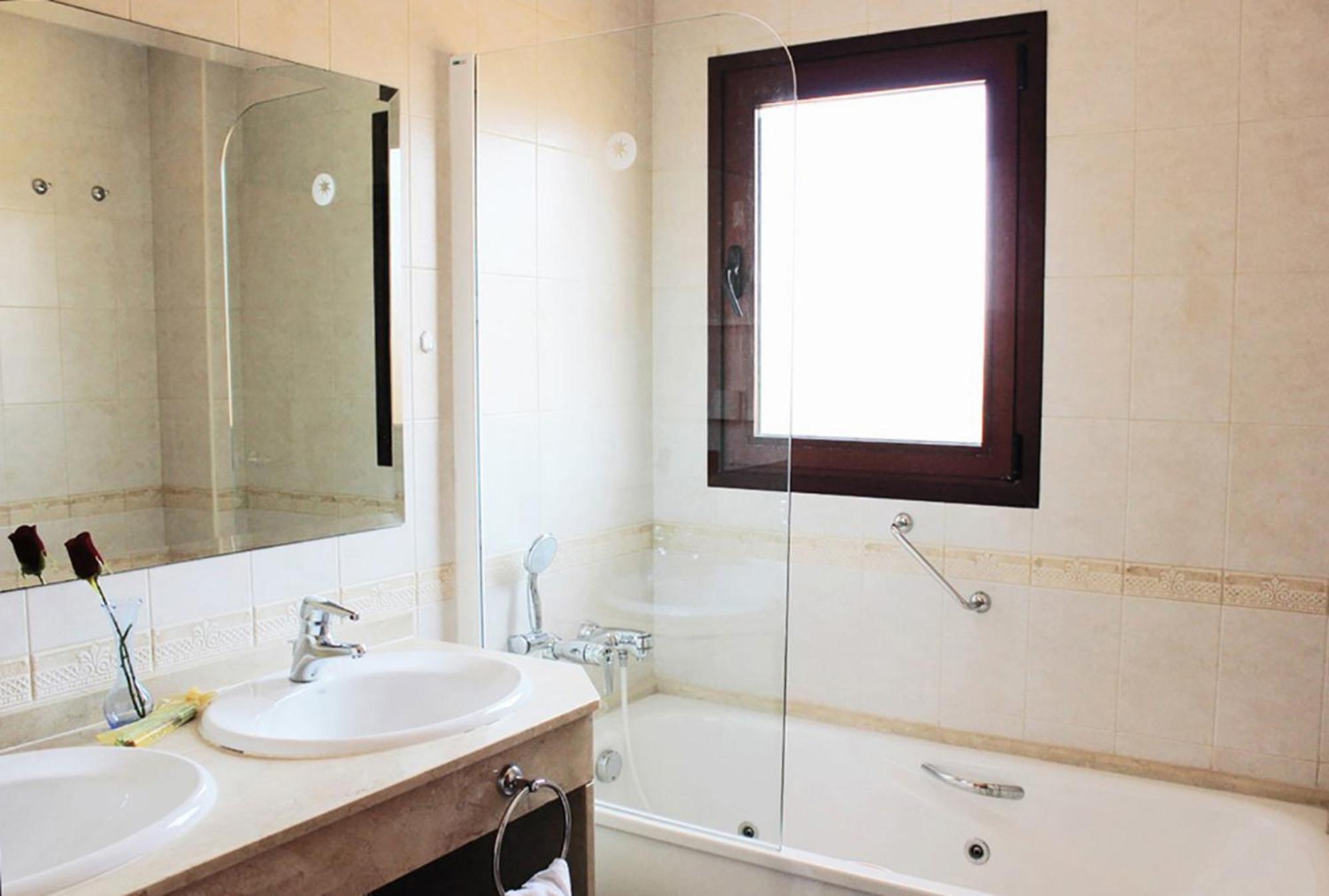 Apartamentos Albir Confort - Avenida 1 dorm El Albir Luaran gambar